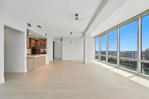 150 E Robinson St, Orlando, FL 32801 - Photo 11