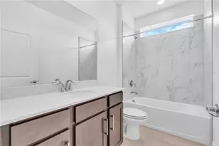 2574 Wise River Ln, Zephyrhills, FL 33541 - Photo 15