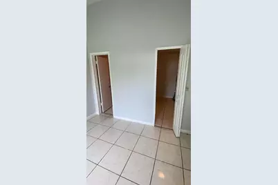 5214 Via Hacienda Circle #A306, Orlando, FL 32839 - Photo 5