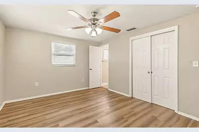 4241 Newbury Drive, New Port Richey, FL 34652 - Photo 19