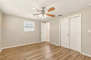 4241 Newbury Dr, New Port Richey, FL 34652 - Photo 19