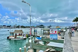 13720 Gulf Blvd, Madeira Beach, FL 33708 - Photo 35