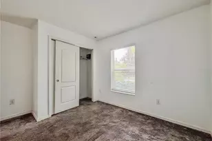 1141 Augustus Dr, Davenport, FL 33896 - Photo 9