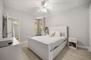 9285 Wickham Way, Orlando, FL 32836 - Photo 33