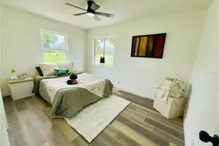 781 58th Ave NE, Saint Petersburg, FL 33703 - Photo 11