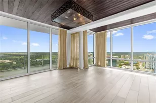 150 E Robinson St, Orlando, FL 32801 - Photo 9