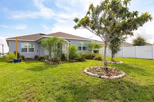 2723 Rowan St, Tavares, FL 32778 - Photo 23