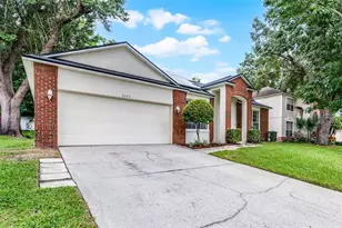 1223 Vickers Lake Dr, Ocoee, FL 34761 - Photo 3