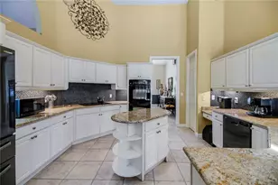 1521 Edgewater Dr, Mount Dora, FL 32757 - Photo 35