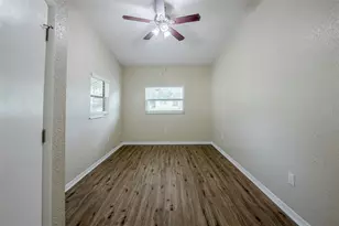 5214 Montague Pl, Orlando, FL 32808 - Photo 15