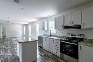 8267 W Jennifer Ct, Crystal River, FL 34428 - Photo 9