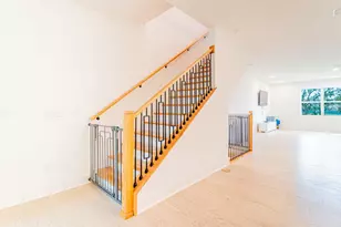 9913 Key Haven Rd, Seminole, FL 33777 - Photo 11