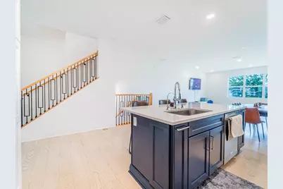 9913 Key Haven Road, Seminole, FL 33777 - Photo 13