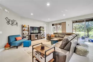 1037 Truffles Ct, Apopka, FL 32712 - Photo 11