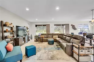 1037 Truffles Ct, Apopka, FL 32712 - Photo 9