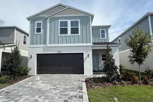 37106 Sagemoor Dr, Zephyrhills, FL 33541 - Photo 1