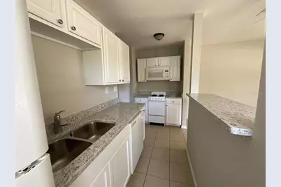 2218 S Park Avenue, Sanford, FL 32771 - Photo 3