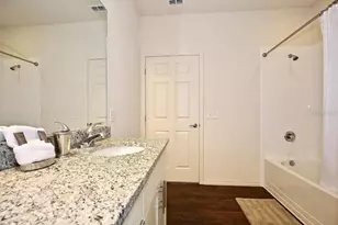 8905 Shine Dr, Kissimmee, FL 34747 - Photo 23