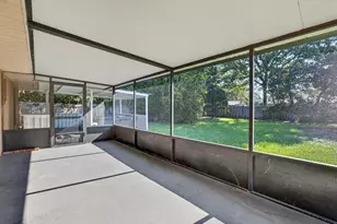 325 Charles Ave, Orange City, FL 32763 - Photo 31