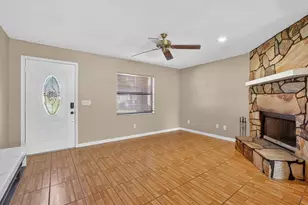 325 Charles Ave, Orange City, FL 32763 - Photo 7