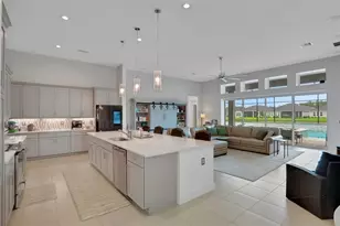 402 Aquamarine Wy, Daytona Beach, FL 32124 - Photo 7