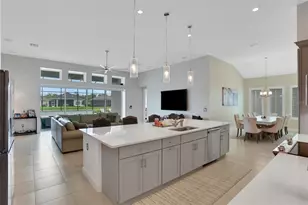 402 Aquamarine Wy, Daytona Beach, FL 32124 - Photo 11