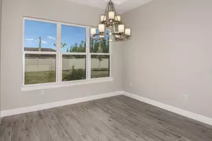 949 Tassleflower Trl, Saint Cloud, FL 34771 - Photo 9