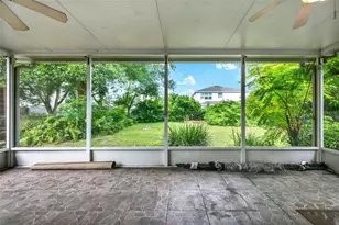 300 S Glenwood Ave, Orlando, FL 32803 - Photo 19