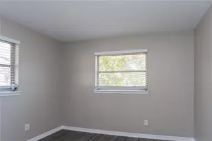 5763 Crestmont St, Clearwater, FL 33760 - Photo 11