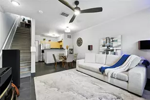 711 Centervale Dr, Kissimmee, FL 34747 - Photo 7