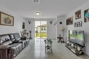 3832 Giorgio Dr, Winter Haven, FL 33884 - Photo 5