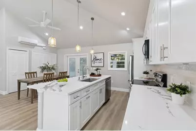 1209 E Washington Street, Orlando, FL 32801 - Photo 11