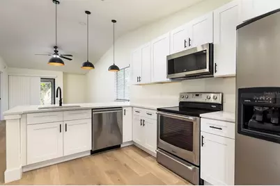 706 Golden Sunshine Circle, Orlando, FL 32807 - Photo 7