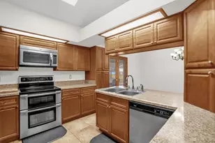 3500 Sailfish Ave, Fruitland Park, FL 34731 - Photo 7