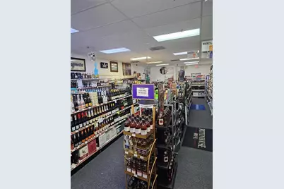 # Confidential, Oviedo, FL 32765 - Photo 3