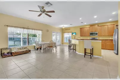 8832 Palisades Beach Avenue, Orlando, FL 32829 - Photo 7