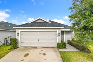 1060 Cascade Dr, Davenport, FL 33837 - Photo 1