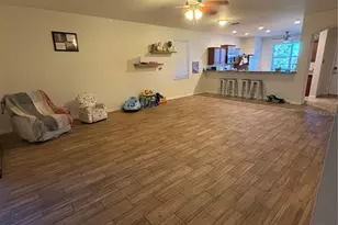 203 Highland Meadows St, Davenport, FL 33837 - Photo 5