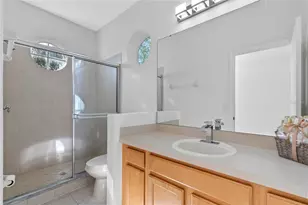 102 Chelsea Dr, Davenport, FL 33897 - Photo 13