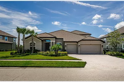 33161 Kateland Drive, Wesley Chapel, FL 33545 - Photo 3