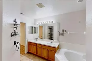 1307 Rain Forest Ln, Minneola, FL 34715 - Photo 31