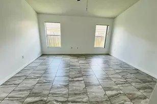 246 Queen Mary Dr, Davenport, FL 33837 - Photo 13