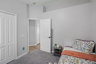 12829 Kings Lake Dr, Gibsonton, FL 33534 - Photo 19