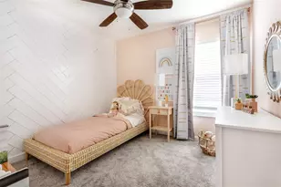 2015 Myrtle Pine St, Kissimmee, FL 34746 - Photo 9