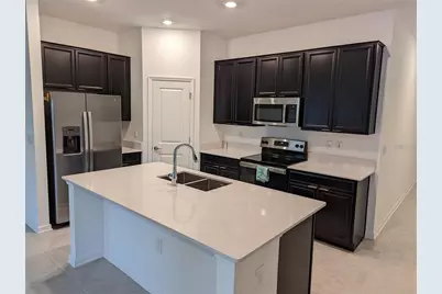 292 Pineywoods Street, Saint Cloud, FL 34772 - Photo 3