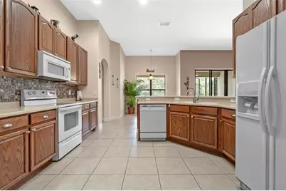 1460 Prairie Oaks Drive, Saint Cloud, FL 34771 - Photo 13