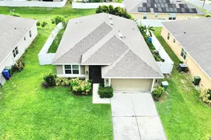 1663 Tressel Ct, Winter Haven, FL 33881 - Photo 3