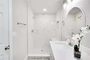 1900 W Orange St, Kissimmee, FL 34741 - Photo 27