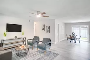 1900 W Orange St, Kissimmee, FL 34741 - Photo 13