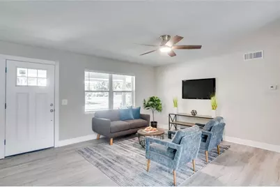 1900 W Orange Street, Kissimmee, FL 34741 - Photo 11